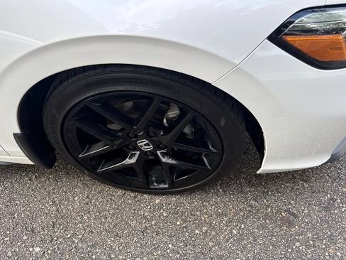 Used 2025 Honda Civic Sport image 5