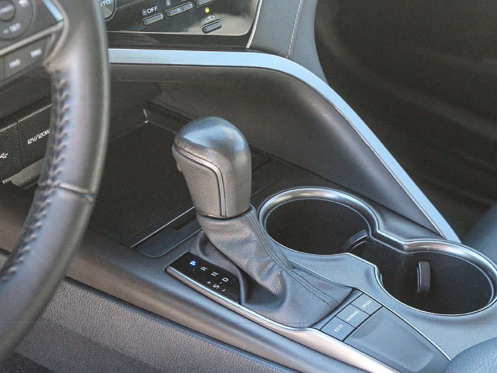 Used 2023 Toyota Camry SE w/ Protection Package (Q2) (TMS) FWD image 20