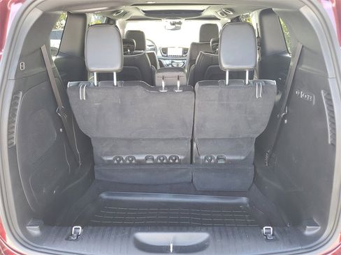 Used 2022 Chrysler Pacifica Limited w/ S Appearance Package image 7