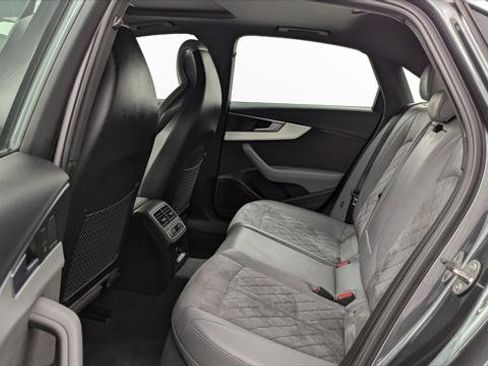 Used 2018 Audi S4 Premium Plus w/ Navigation Package image 17