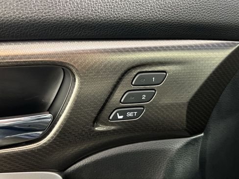 Used 2017 Honda Accord EX-L image 33