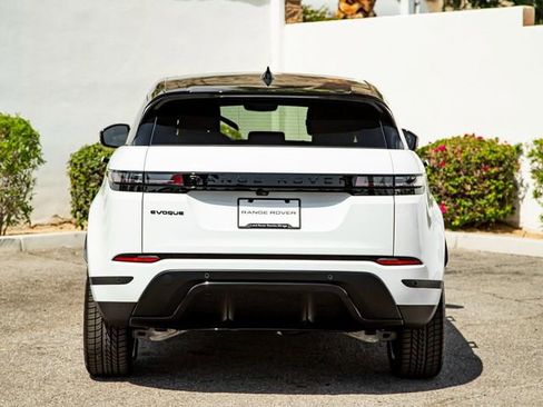 New 2026 Land Rover Range Rover Evoque S image 8