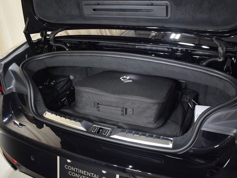 New 2025 Bentley Continental GTC image 41