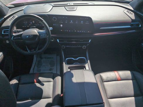 Used 2025 Chevrolet Traverse RS w/ LPO, Floor Liner Package image 21