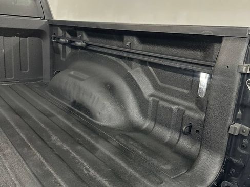Used 2022 RAM 1500 Laramie AWD/4WD image 33