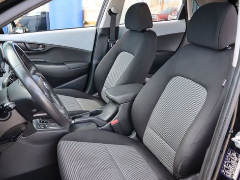 Used 2018 Hyundai Kona SEL w/ SEL Tech Package 02 AWD/4WD image 9