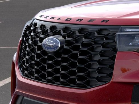 New 2026 Ford Explorer ST-Line w/ ST-Line Street Pack image 17