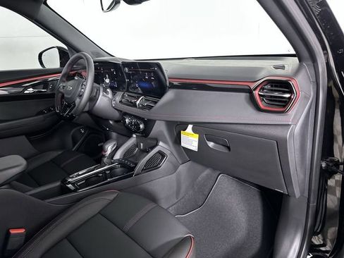 New 2026 Chevrolet TrailBlazer RS w/ Convenience Package AWD/4WD image 29