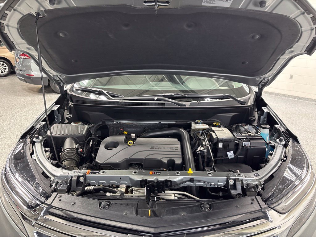 Used 2023 Chevrolet Equinox LT AWD/4WD image 45