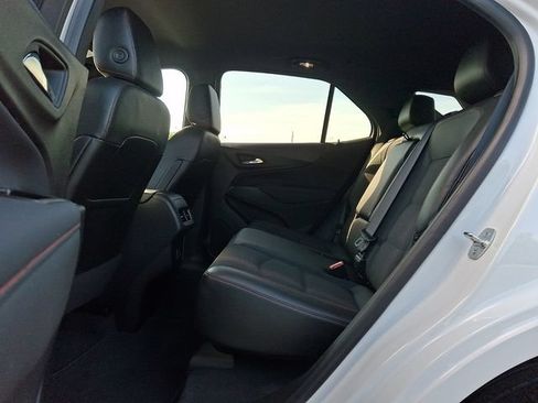 Used 2024 Chevrolet Equinox RS AWD/4WD image 13