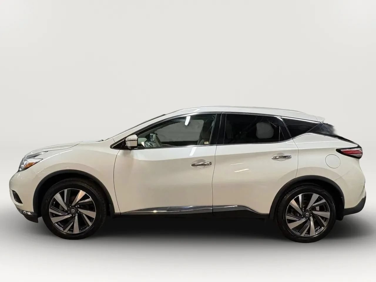 Used 2017 Nissan Murano Platinum w/ Platinum Technology Package AWD/4WD image 5