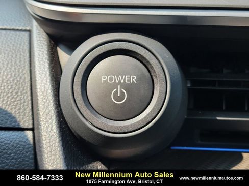 Used 2024 Toyota Prius XLE image 26