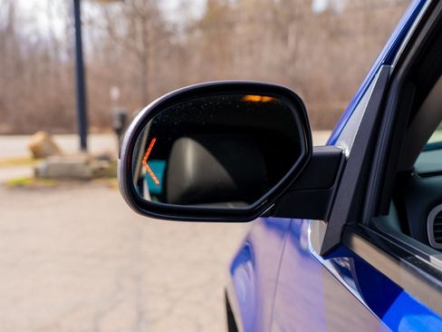 Used 2013 Chevrolet Avalanche LT w/ All-Star Edition image 13