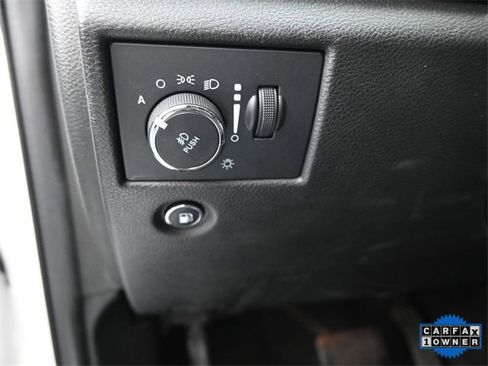 Used 2021 Jeep Grand Cherokee Laredo X image 21