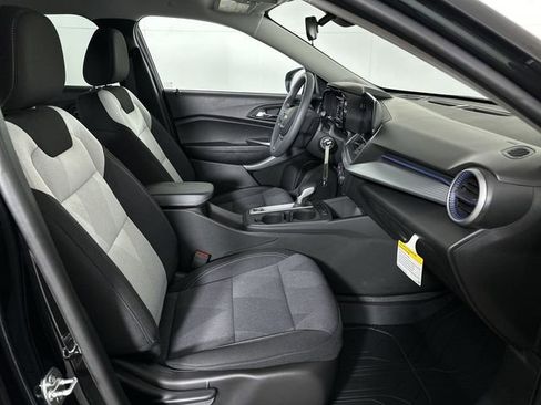 New 2026 Chevrolet Trax LS FWD image 29