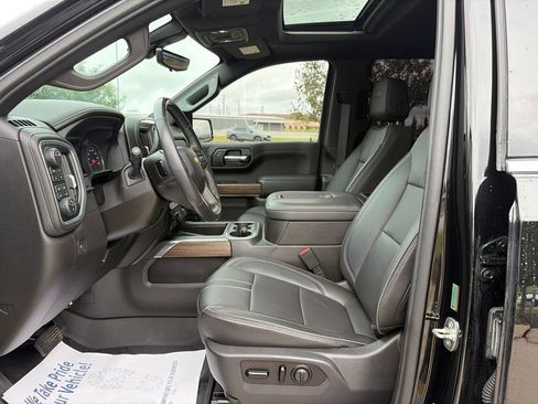 Used 2021 Chevrolet Silverado 1500 High Country w/ Technology Package AWD/4WD image 57