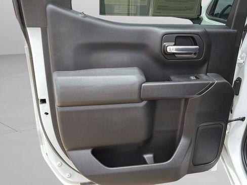 Used 2019 Chevrolet Silverado 1500 LT w/ Texas Edition AWD/4WD image 16