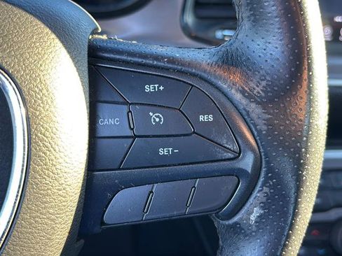 Certified 2019 Dodge Challenger SXT w/ Blacktop Package image 28