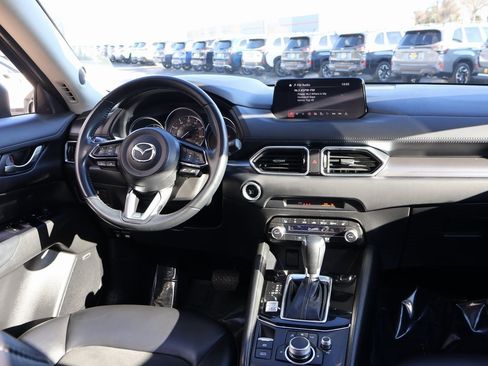 Used 2019 MAZDA CX-5 Touring image 14