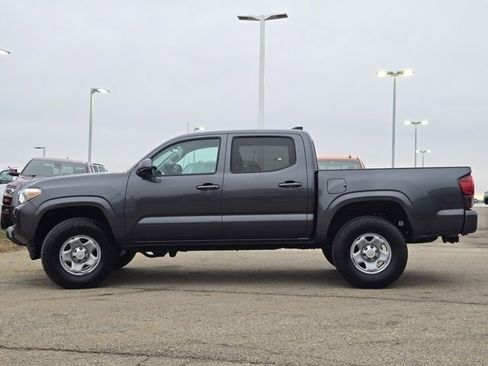 Used 2023 Toyota Tacoma SR image 23