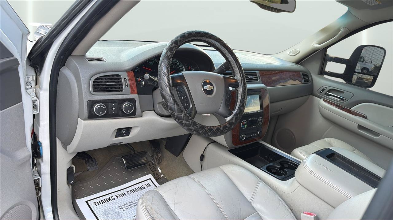 Used 2008 Chevrolet Silverado 2500 4x4 Crew Cab image 17