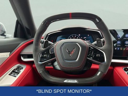 Used 2023 Chevrolet Corvette Z06 w/ Z07 Performance Package RWD image 9