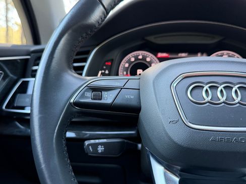 Used 2020 Audi Q7 3.0T Premium Plus w/ Premium Plus Package AWD/4WD image 23