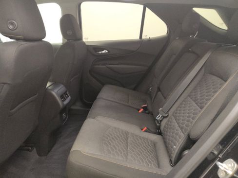 Used 2020 Chevrolet Equinox LT FWD image 18