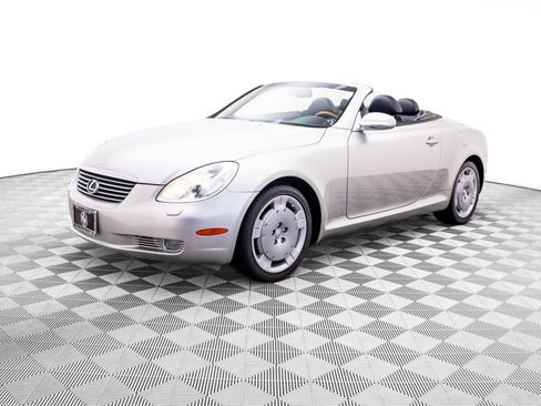 Used 2002 Lexus SC 430 Convertible RWD image 1