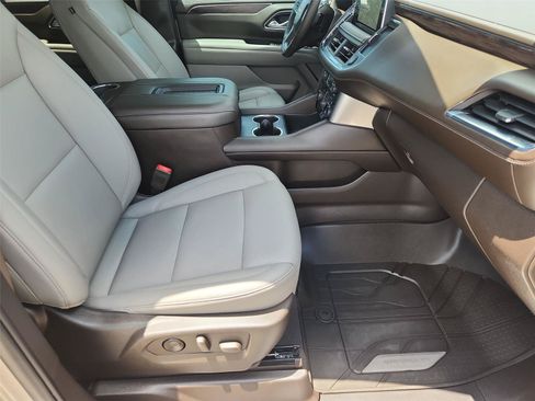 Used 2022 Chevrolet Tahoe LT RWD image 28