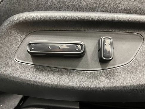 New 2026 Honda HR-V EX-L image 14