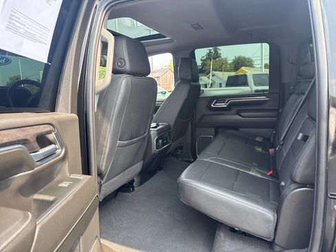 Used 2024 Chevrolet Silverado 2500 LTZ w/ LTZ Plus Package AWD/4WD image 16