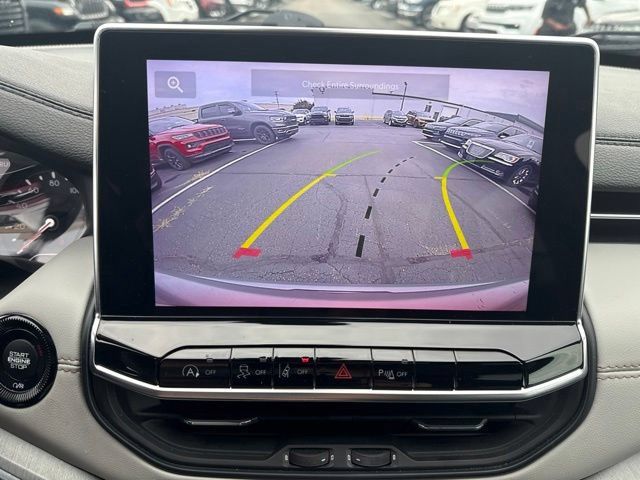 Used 2023 Jeep Compass Limited AWD/4WD image 17