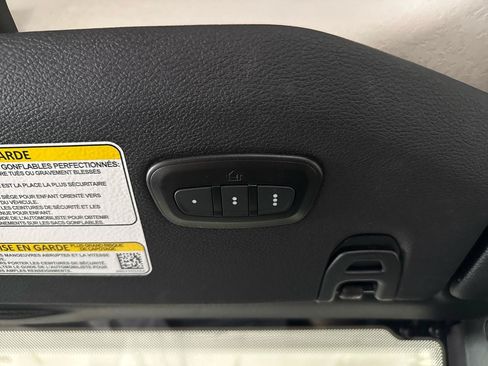 Used 2024 Jeep Wrangler Unlimited AWD/4WD image 31