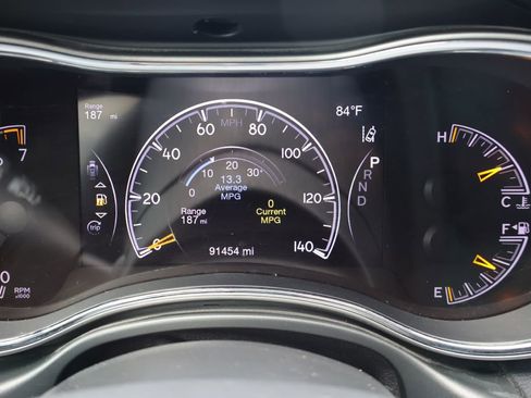 Used 2020 Jeep Grand Cherokee Altitude RWD image 25