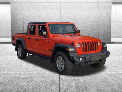 Used 2020 Jeep Gladiator Sport w/ Quick Order Package 24S image 3