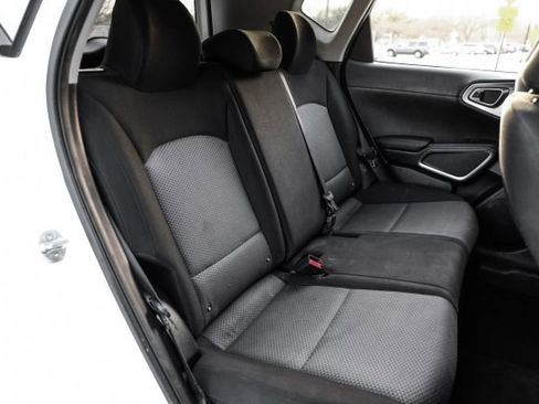 Used 2022 Kia Soul LX w/ Technology Package image 30