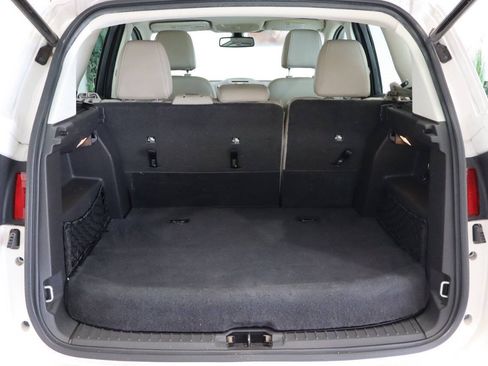 Used 2013 Ford C-MAX SEL FWD image 12