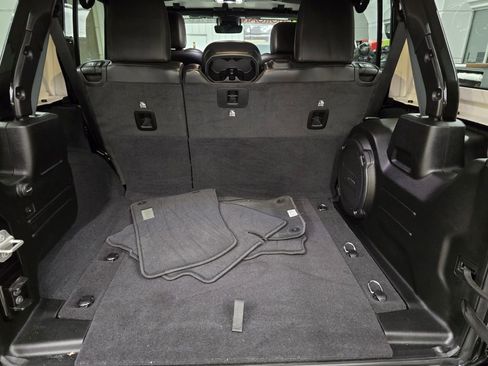 Used 2023 Jeep Wrangler Unlimited Rubicon 392 image 44