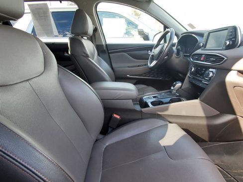 Used 2019 Hyundai Santa Fe Limited image 4