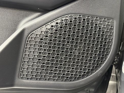 Used 2025 Toyota 4Runner SR5 image 15