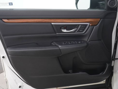 Used 2017 Honda CR-V Touring image 20