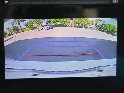 Used 2018 Toyota Corolla SE image 27