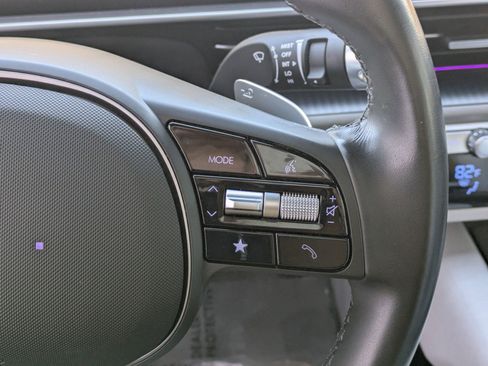 Used 2023 Hyundai Ioniq 6 SEL image 19