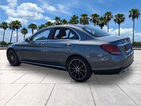 Used 2021 Mercedes-Benz C 300 Sedan image 6