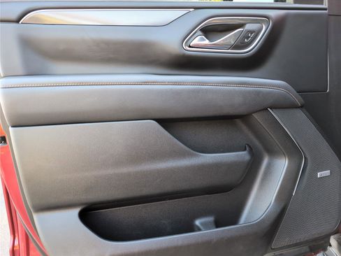 Used 2023 GMC Yukon AT4 image 11