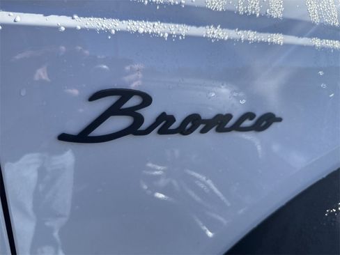 Used 2025 Ford Bronco Big Bend image 18