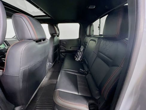 Used 2024 Nissan Frontier PRO-4X w/ Pro Premium Package image 25