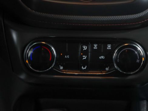 Used 2022 Chevrolet TrailBlazer RS FWD image 20