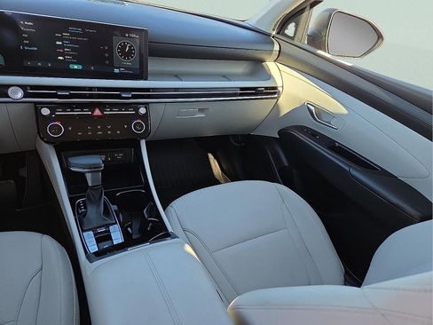 Used 2025 Hyundai Tucson SEL image 13